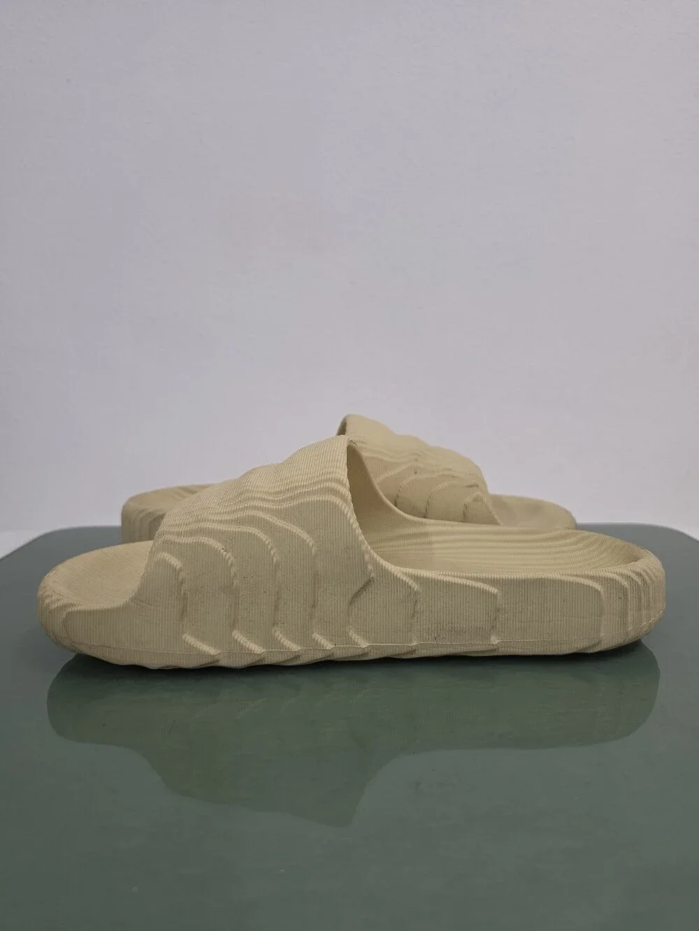 adidas Adilette 22 Slides in Desert Sand Men's Size UK 10